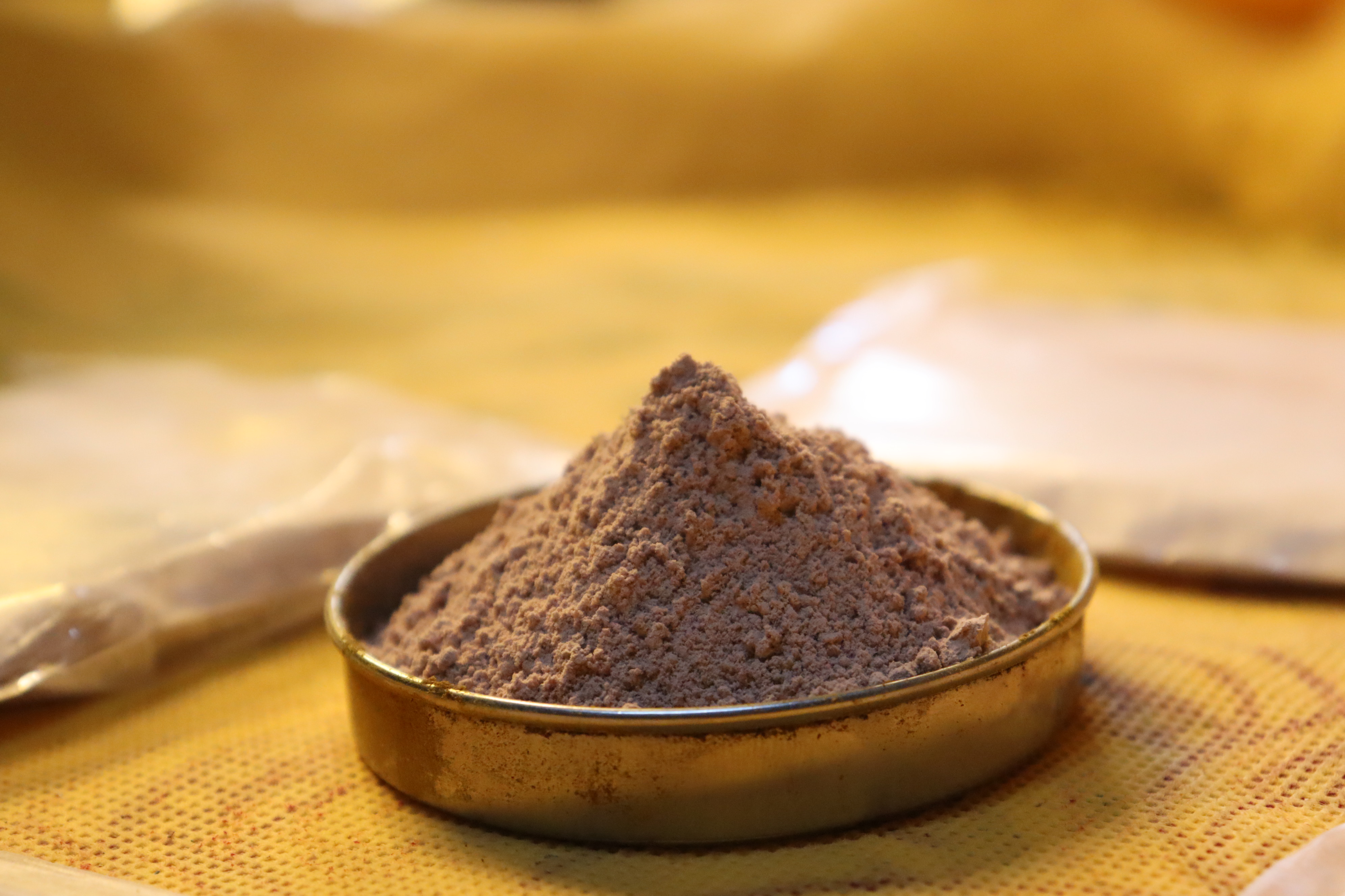 சந்தனப் பொடி - சந்தனப் பொடி